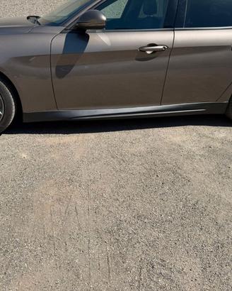 minigonne alfa romeo giulia tipo quadrifoglio