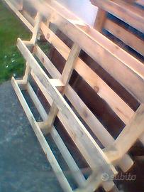 Pallet per riutilizzo o come legna da ardere.
