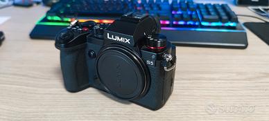 Panasonic Lumix S5