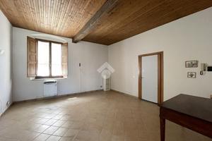 2 LOCALI A CANNETO SULL'OGLIO