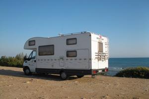 Camper usato pochissimo e sempre in rimessa