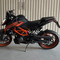 KTM 125 DUKE