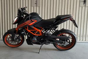 KTM 125 DUKE
