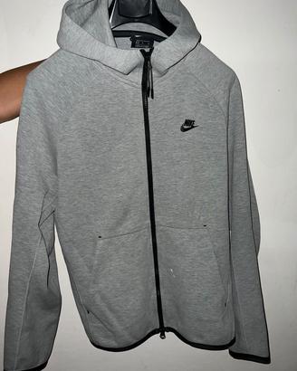 felpa Nike tech fleece 