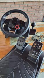 Volante / sterzo Logitech per PS3, PS4 o PC