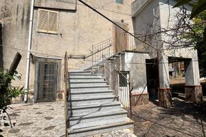 CASA INDIPENDENTE A MAIERÀ