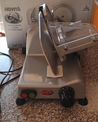 Affettatrice R.G.V. serie lusso Mod 195 GL