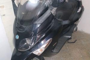 Piaggio XEvo 250