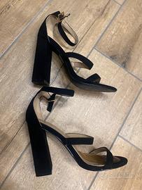 Sandali con tacco alto