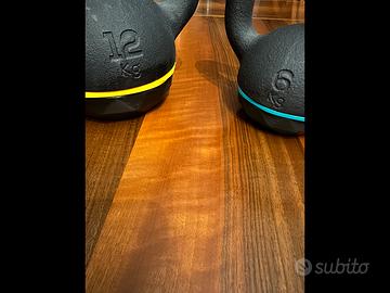 Kettlebell da 12kg e 6kg Decathlon Base Gommata