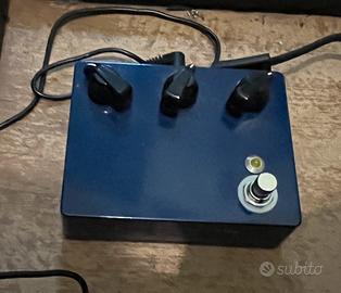 Pedale delay analogico