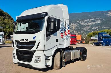 IVECO STRALIS 480 HI-WAY (575.000 km)