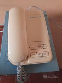 Telefono fisso vintage con segreteria telefonica