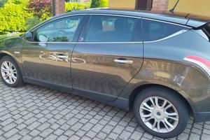 Lancia Delta 120 CV diesel
