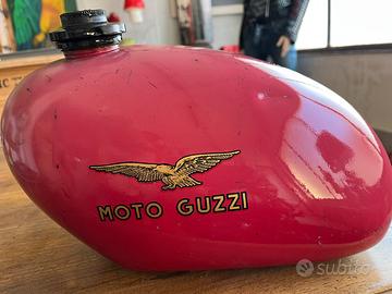 Serbatoio vintage moto Guzzi