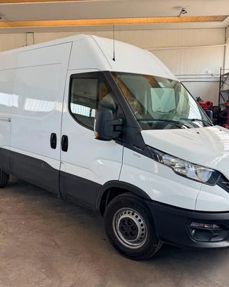IVECO DAILY 35-140 PASSO CORTO