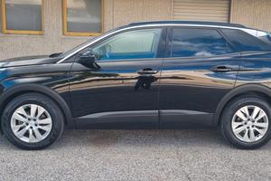 Peugeot 3008 HDi 130 CV EAT8 LED-NAVI 3D-CARPLAY