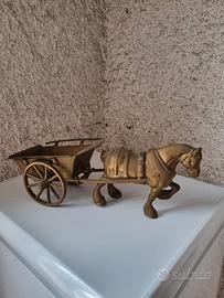 Cavallo in ottone