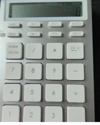 Calcolatrice con tastiera numerica Bluetooth