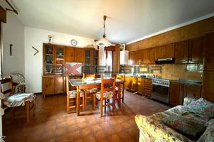 PORTO VIRO : Casa singola al piano terra