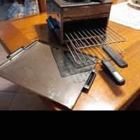 Griglia elettrica con piatto sopra e sotto in inox