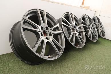 Cerchi in lega Golf Audi BMW Mercedes 18