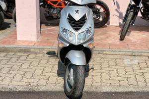 peugeot X-Fight 100 Cat