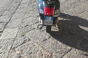 VESPA GTS 300 SUPER