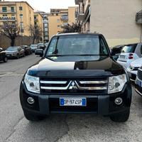 Mitsubishi Pajero 3.2 DI-D 16V aut. 5p. Instyle DP