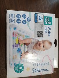 Tappetino con giochini e acqua (da aggiungere)