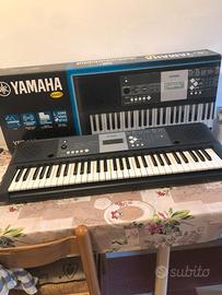 Pianola digital keyboard Yamaha modello YPT-230