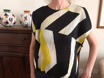 top ISSEY MIYAKE  NUOVO