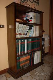 Libreria in noce