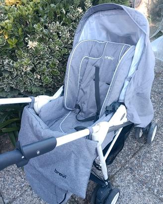 Passeggino con coprigambe