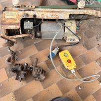 Sollevatore elettrico 200 kg