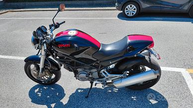 Ducati Monster 620 I.E. Dark (2002) usata a Busca