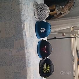 New era, cappelli baseball uomo con loghi.
