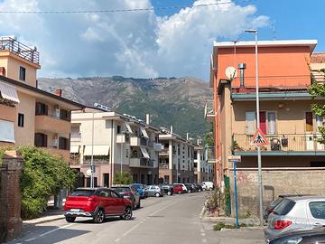 Brignano  , mq 45 zona giorno con ang cott