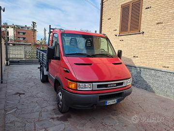 iveco daily ribaltabile 35C13 130cv soli 110.000 k
