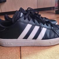 Adidas Grand Court