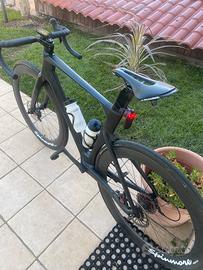 Bici da corsa Full Carbon