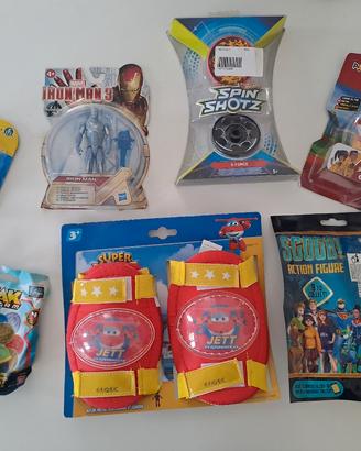 Lotto 7 pezzi giocattoli per rivendita