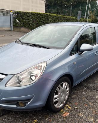 Opel Corsa 1.2 5 porte Club