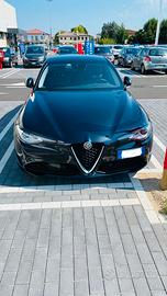 ALFA ROMEO Giulia 2.2 Turbodiesel 180 CV AT8 Super