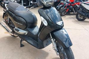 Aprilia Scarabeo 500