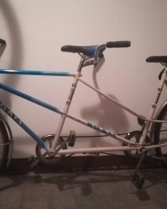 tandem