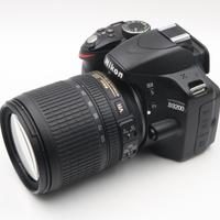 Nikon D3200 + zoom Nikkor 18-105mm VR