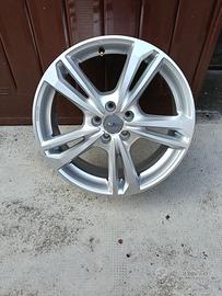 Cerchio in lega MAK 225/60/R17