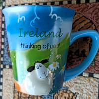 Tazzina  Irlandese John Hinde con pecorelle