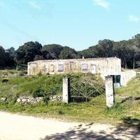 Casolare da ristrutturare con terreno